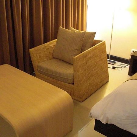 Swutel Hotel Bangkok Eksteriør bilde